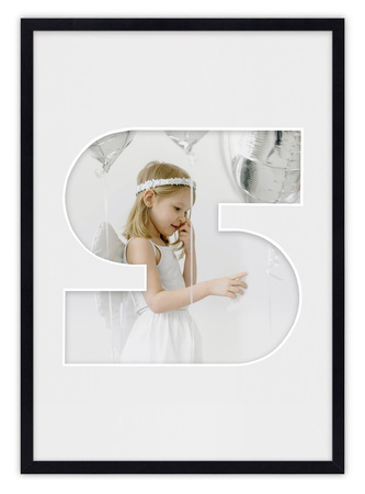 Ramka LITERKA "S" Czarna. Ramka z passe partout o rozmiarze 21x30 cm