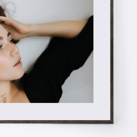 Ramka drewniana FIT 3 w kolorze brązowym 50x70 cm