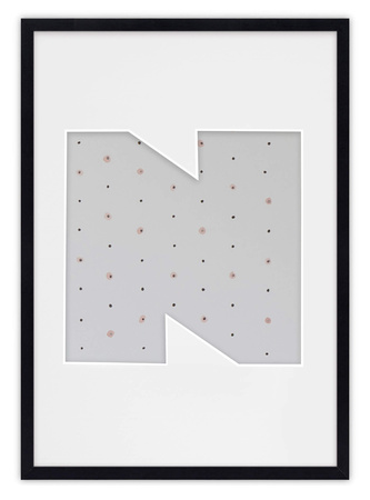 Ramka LITERKA "N" Czarna. Ramka z passe partout o rozmiarze 21x30 cm
