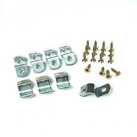 Komplet blaszek 9 mm do montażu obrazów. Zestaw zawiera wkręty.