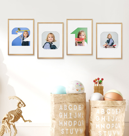 Ramka CYFERKA "2" Naturalne Drewno. Ramka z passe partout o rozmiarze 21x30 cm