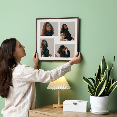 Brązowa Foto Galeria 40x40 cm - ramka z passe partout na 4 zdjęcia 13x18 cm