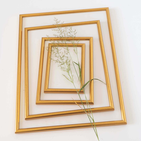 Ramka drewniana DRWC F Z złota 10x15 cm