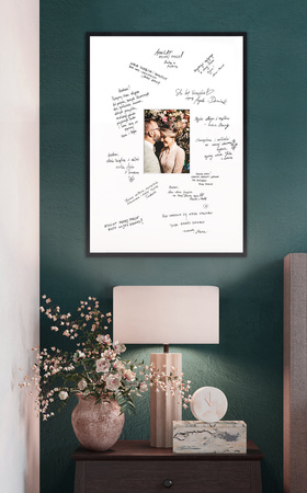 Ramka na weselną pamiątkę z passe partout o rozmiarze 50x70 cm