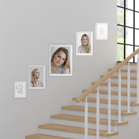 Zestaw białych ramek na 5 zdjęć PINIA 1 GF0031 R