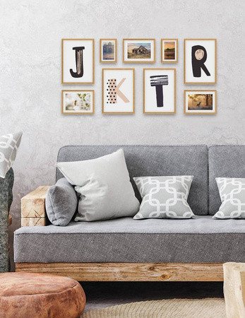 Zestaw jasnobrązowych ramek na 9 zdjęć PINIA 00 GF0004