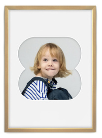 Ramka CYFERKA "8" Naturalne Drewno. Ramka z passe partout o rozmiarze 21x30 cm