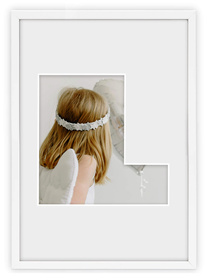 Ramka LITERKA "L" Biała. Ramka z passe partout o rozmiarze 21x30 cm