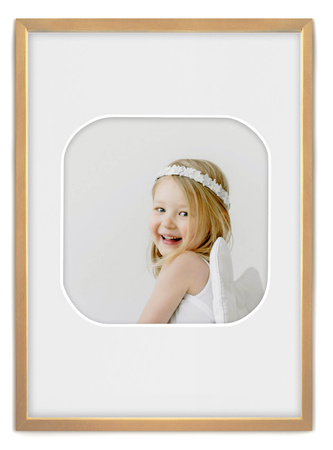 Ramka LITERKA "O" Jasne Drewno. Ramka z passe partout o rozmiarze 21x30 cm