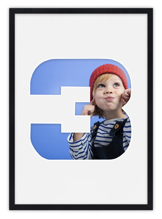 Ramka CYFERKA "3" Czarna. Ramka z passe partout o rozmiarze 21x30 cm