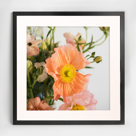 Ramka czarna HEN PASS 2 z passe-partout – rozmiar 50x50 cm (okienko 40x40 cm)