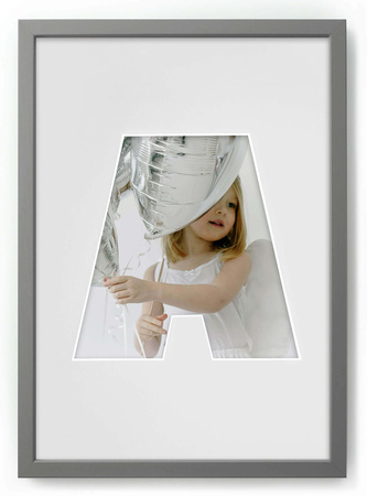 Ramka LITERKA "A" Szara - Ramka z passe partout o rozmiarze 21x30 cm