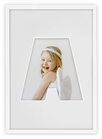 Ramka LITERKA "A" białe - Ramka z passe partout o rozmiarze 21x30 cm