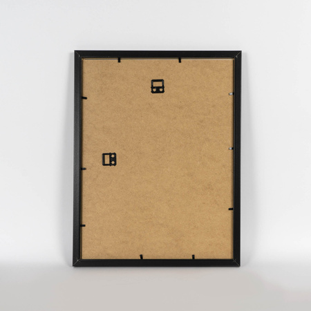 Ramka czarna HEN PASS 2 z passe-partout – rozmiar 30x40 cm (okienko 21x30 cm)
