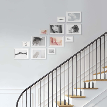 Zestaw białych ramek na 12 zdjęć PINIA 1 GF0032 R