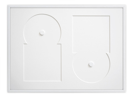 Ramka na 2 płyty CD w kolorze białym. Ramka aluminiowa o rozmiarze 30x40 cm