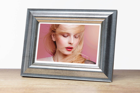 Ramka drewniana DRL N S 25x38 cm