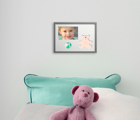 Ramka na zdjęcia do pokoju dziecięcego szare. Ramka z passe partout o rozmiarze 21x30 cm