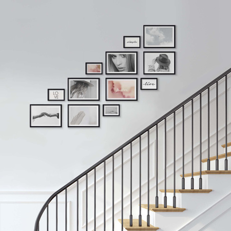 Zestaw czarnych ramek na 12 zdjęć PINIA 2 GF0032 R