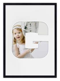 Ramka LITERKA "G" czarna. Ramka z passe partout o rozmiarze 21x30 cm