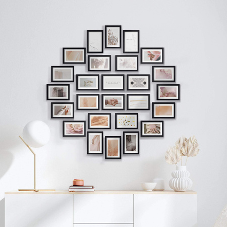 Zestaw czarnych ramek na 26 zdjęć PINIA 2 GF0037