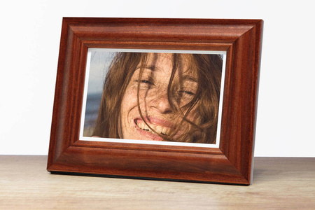 Ramka drewniana DRL N 3 24x30 cm