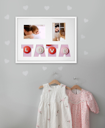 Ramka na zdjęcia TATA białe. Ramka z passe partout o rozmiarze 30x40 cm