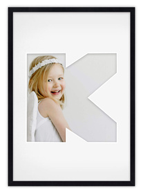 Ramka LITERKA "K" czarna. Ramka z passe partout o rozmiarze 21x30 cm