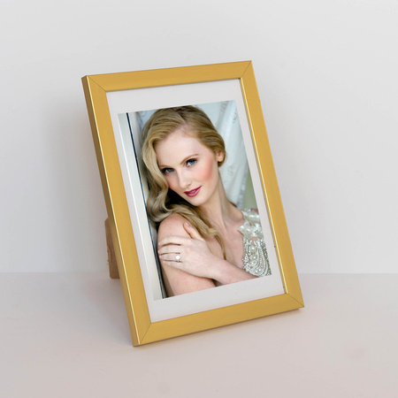 Złota ramka FOR Z - 15x21 cm