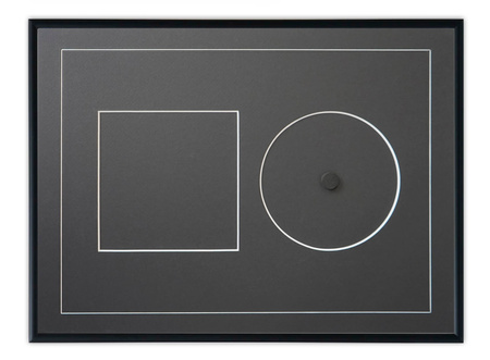 Ramka na płytę CD w kolorze czarnym. Ramka aluminiowa o rozmiarze 30x40 cm