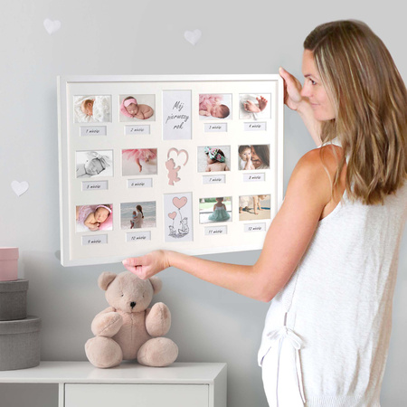 Ramka na zdjęcia PIERWSZY ROCZEK DZIECKA - DZIEWCZYNKA. Ramka z passe partout o rozmiarze 30x40 cm